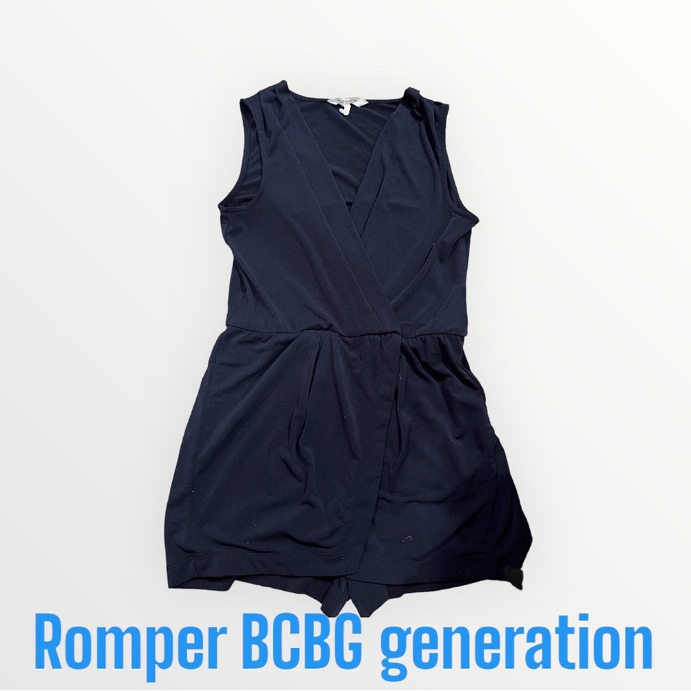BCBG generation size small romper